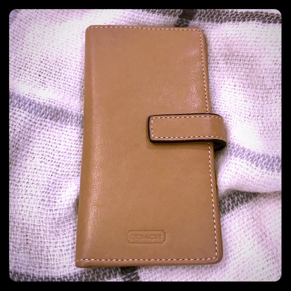Coach Tan Credit Card Wallet